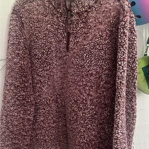 Cozy Fleece Pullover in Purple - women size Large